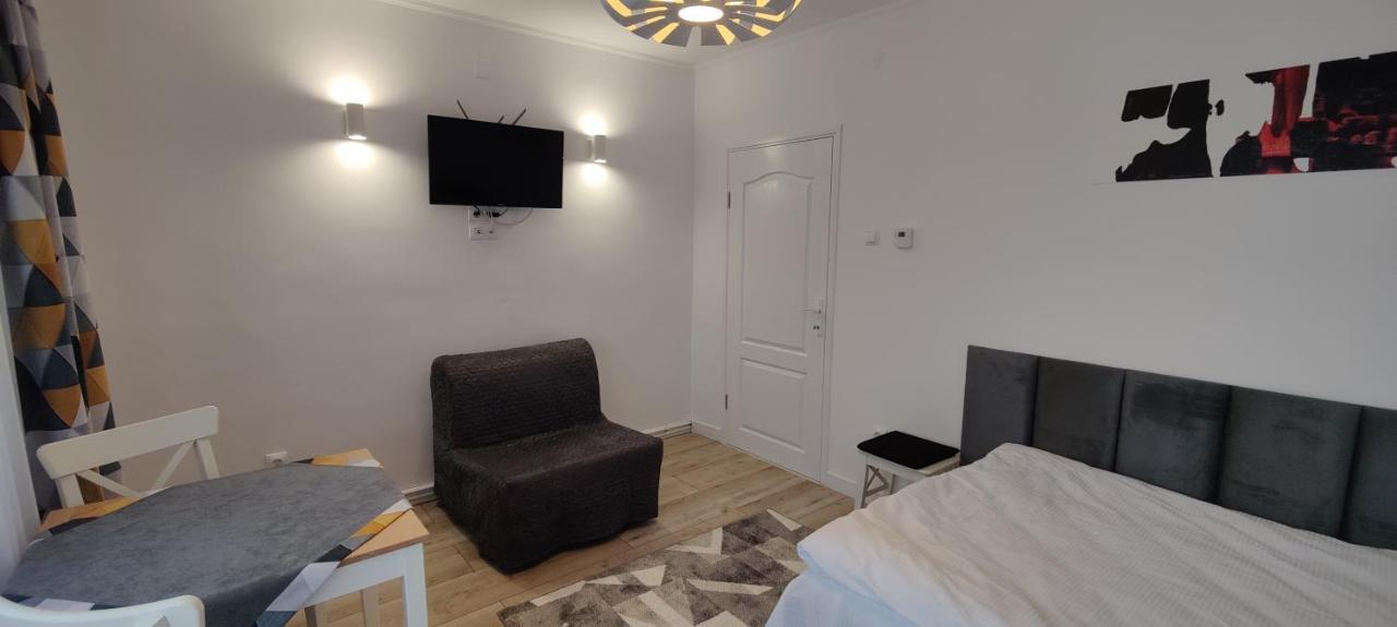 Apartament Vass ソバタ エクステリア 写真